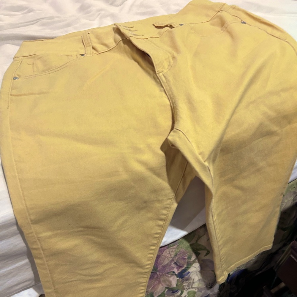 Women’s jeans, DJ jeans, yellow, size 14,
